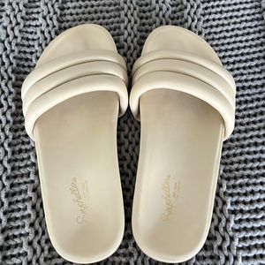 SEYCHELLES slides